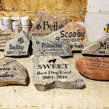 Load image into Gallery viewer, Pet Memorial Stone